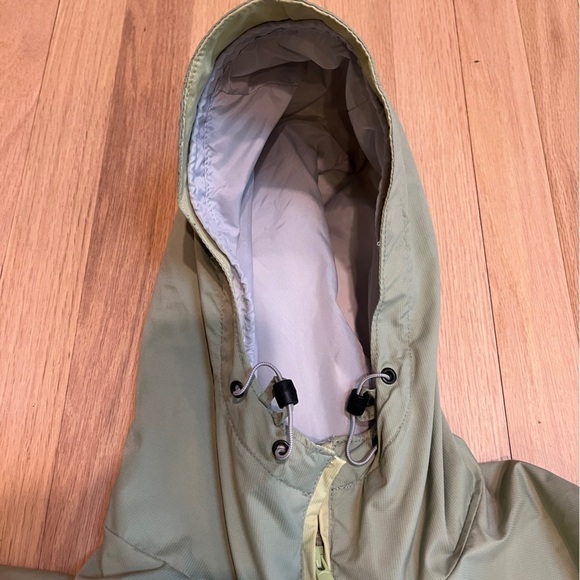 Columbia Women’s Light Green Front Zip Up Jacket Hooded Size Medium Windbreaker - Picture 3 of 12